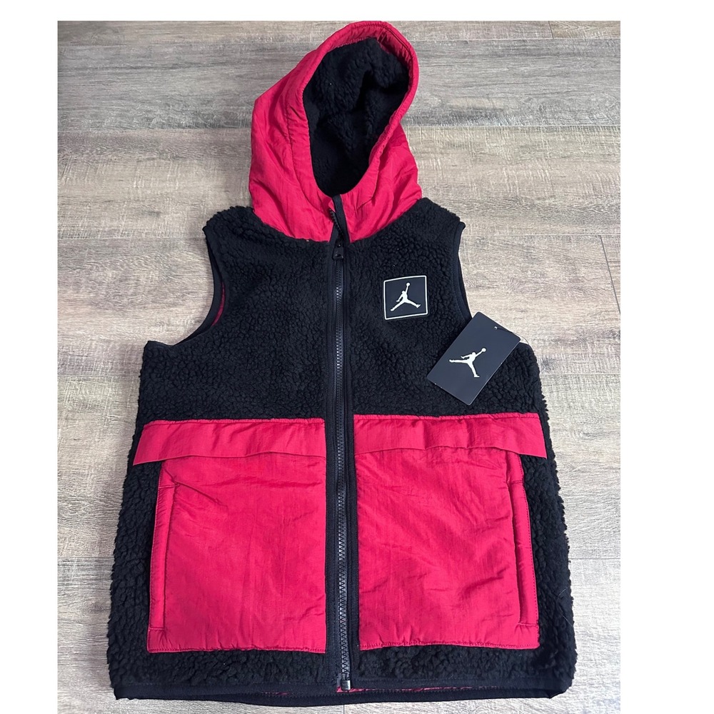 Jordan Kids Sherpa Fleece Hooded Vest Black Red  Small  8-10YRS
NWT